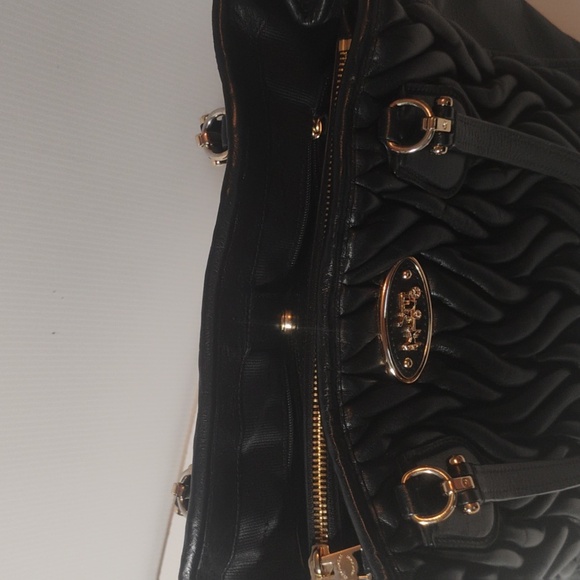 Coach 34564 Gathered Leather Kitt Carryall Tote - Picture 8 of 11